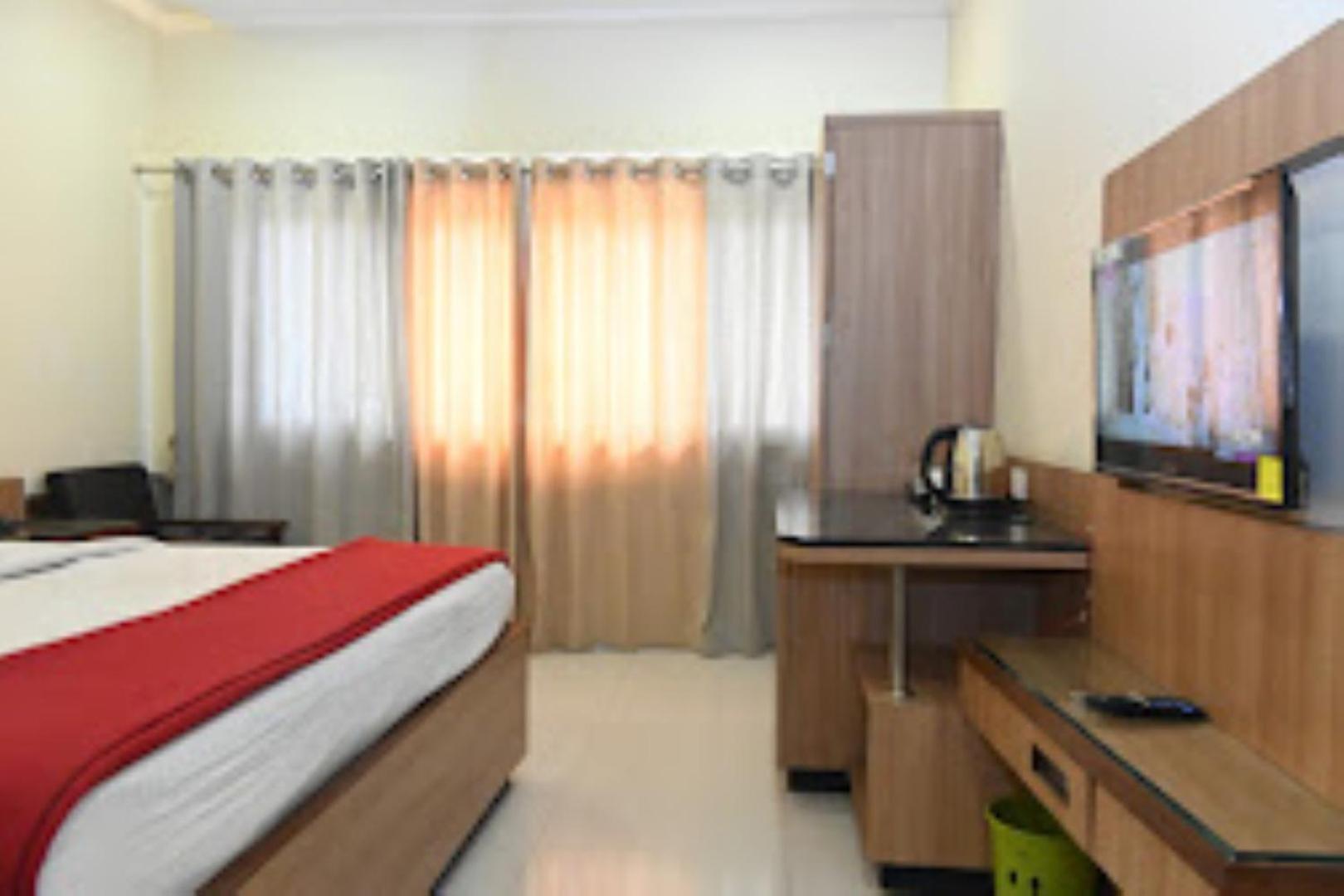 Hotel Pritam Park, Jalgaon, Maharashtra Экстерьер фото